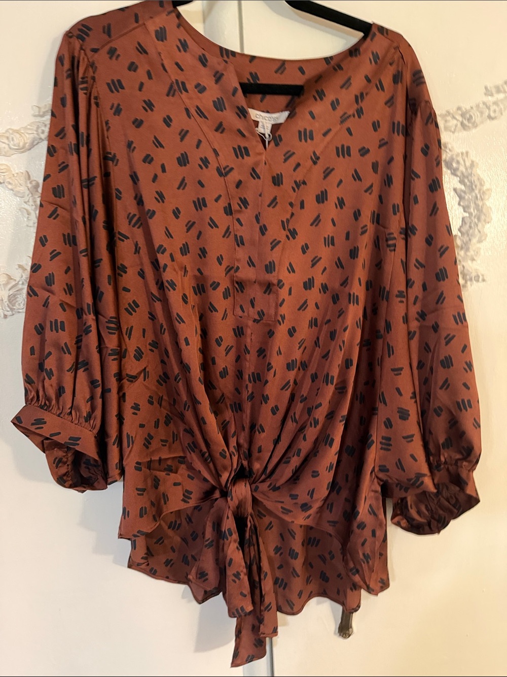 Chico's Rust Tie-Front Blouse with Black Dash Print. SZ 3.5 (18). NWT